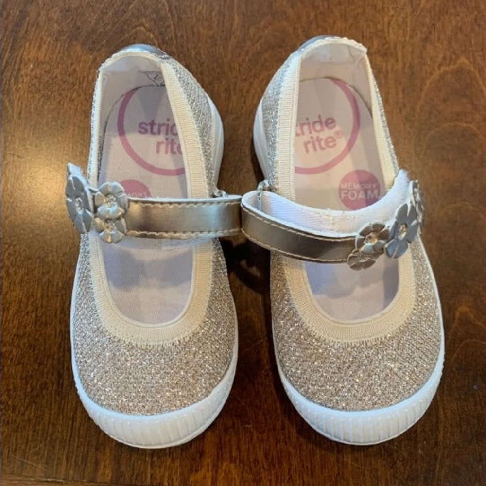 Stride Rite Mary Janes